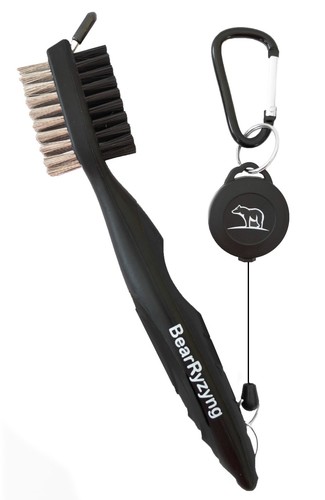 Golf cleaning brush - cleaning, by